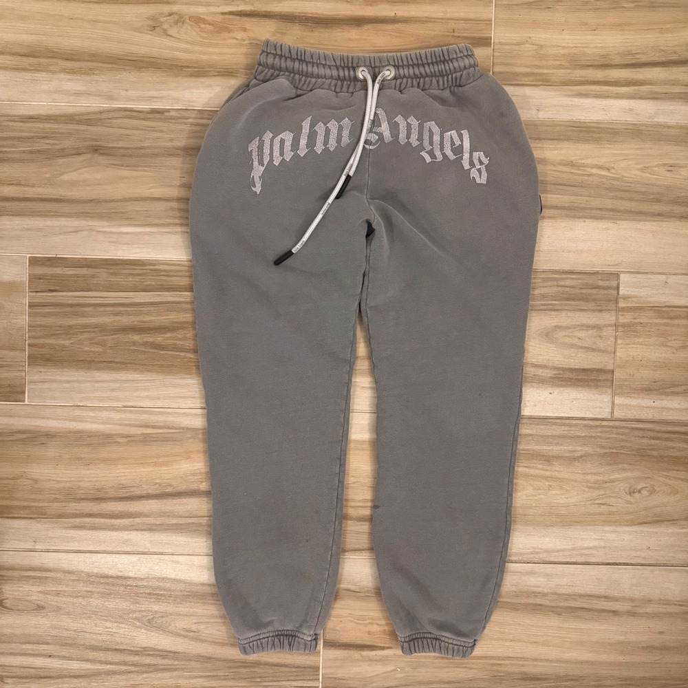 Palm Angels Curved Logo Sweatpants Grey Vintage Wash PMCH011F21FLE002 Mens Small